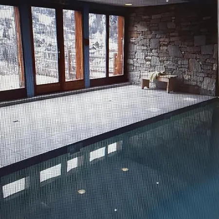 T2 Les Chardons Avec Piscine Sauna Et Hammam *