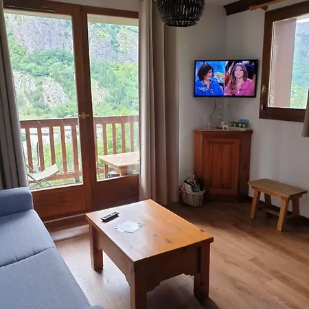 T2 Les Chardons Avec Piscine Sauna Et Hammam *